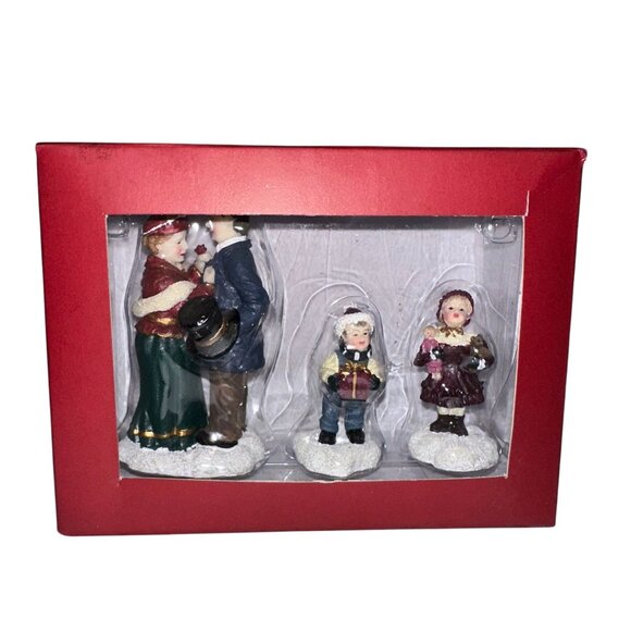 Vtg 2000 Village Square Dancing Couple Children 3 Pc Figurine Mervyn Christmas - Picture 1 of 12